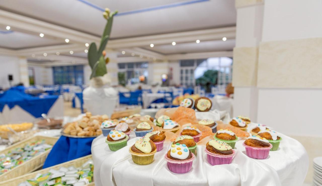 טראסיני Perla Del Golfo Resort מראה חיצוני תמונה