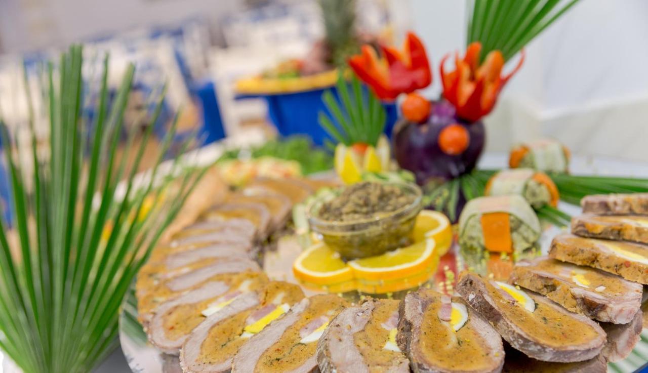 טראסיני Perla Del Golfo Resort מראה חיצוני תמונה